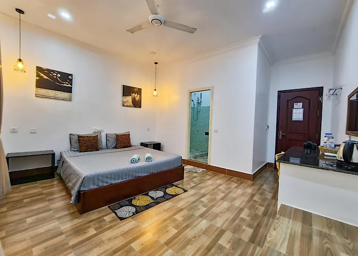 Hostel Bed & Bedzzz *