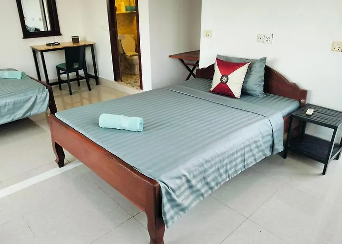 Hostel Bed & Bedzzz